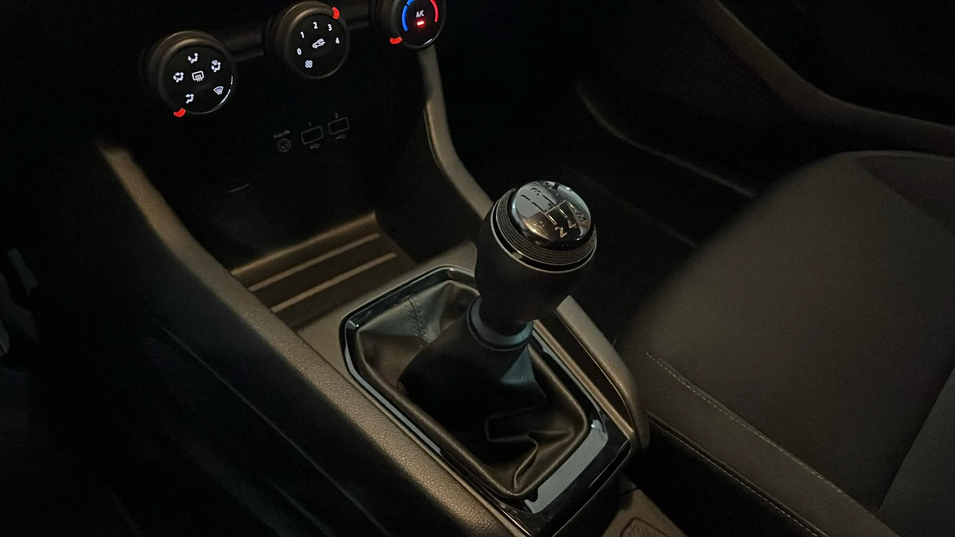 Renault Clio Business SCe - foto 14