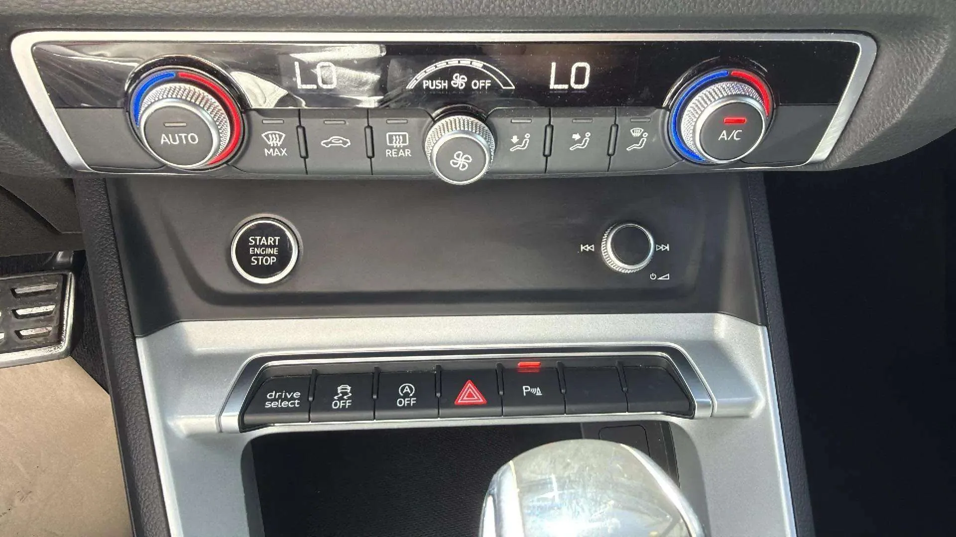 Audi Q3 35 TDI S tronic - foto 25