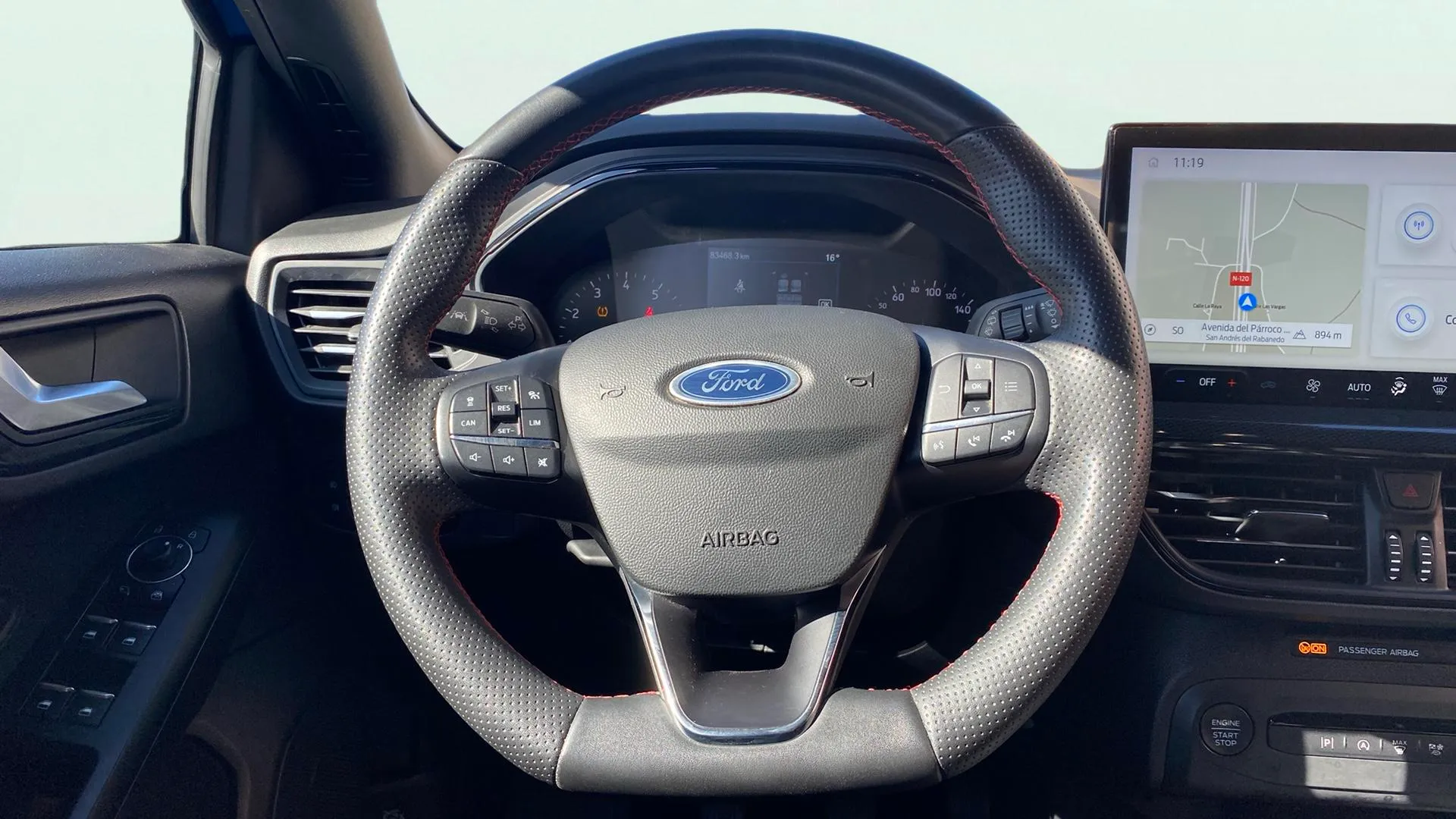 Ford Focus 1.0 EcoBoost MHEV ST-Line Design SIP - foto 14