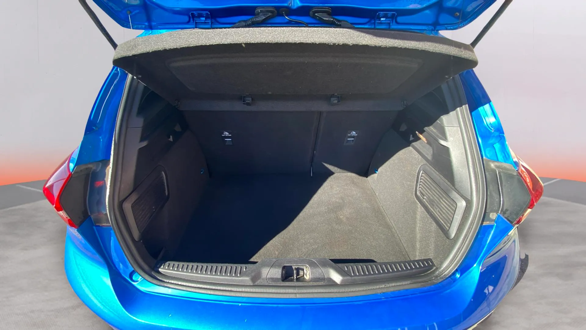 Ford Focus 1.0 EcoBoost MHEV ST-Line Design SIP - foto 9