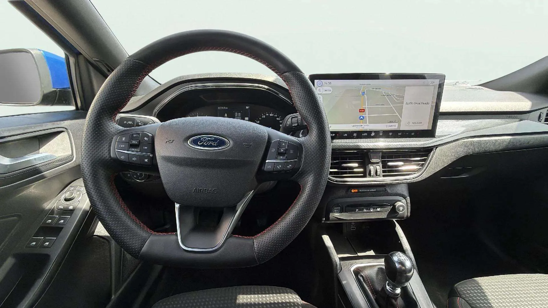 Ford Focus 1.0 EcoBoost MHEV ST-Line Design SIP - foto 11