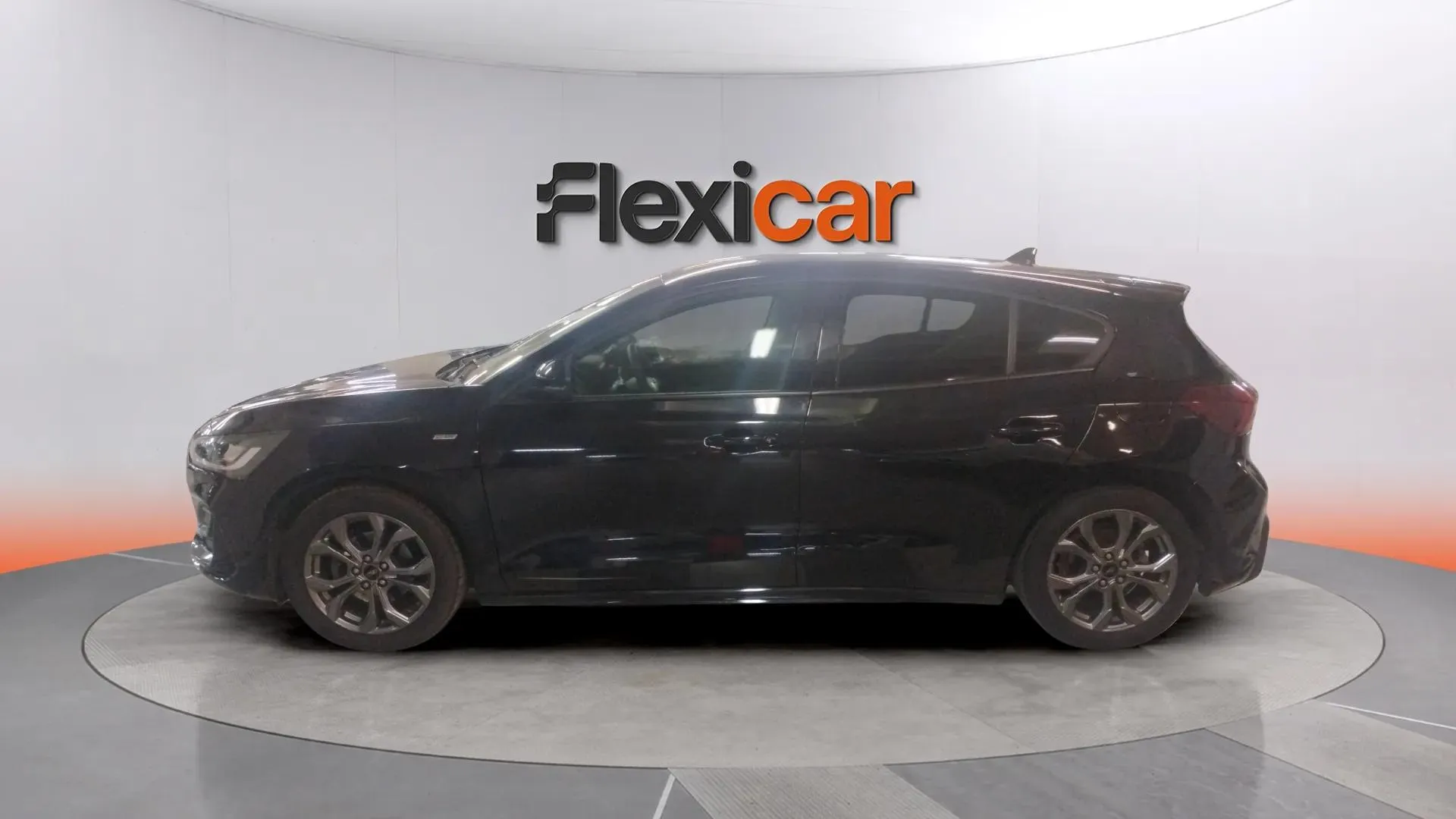 Ford Focus 1.0 EcoBoost MHEV Active - foto 4