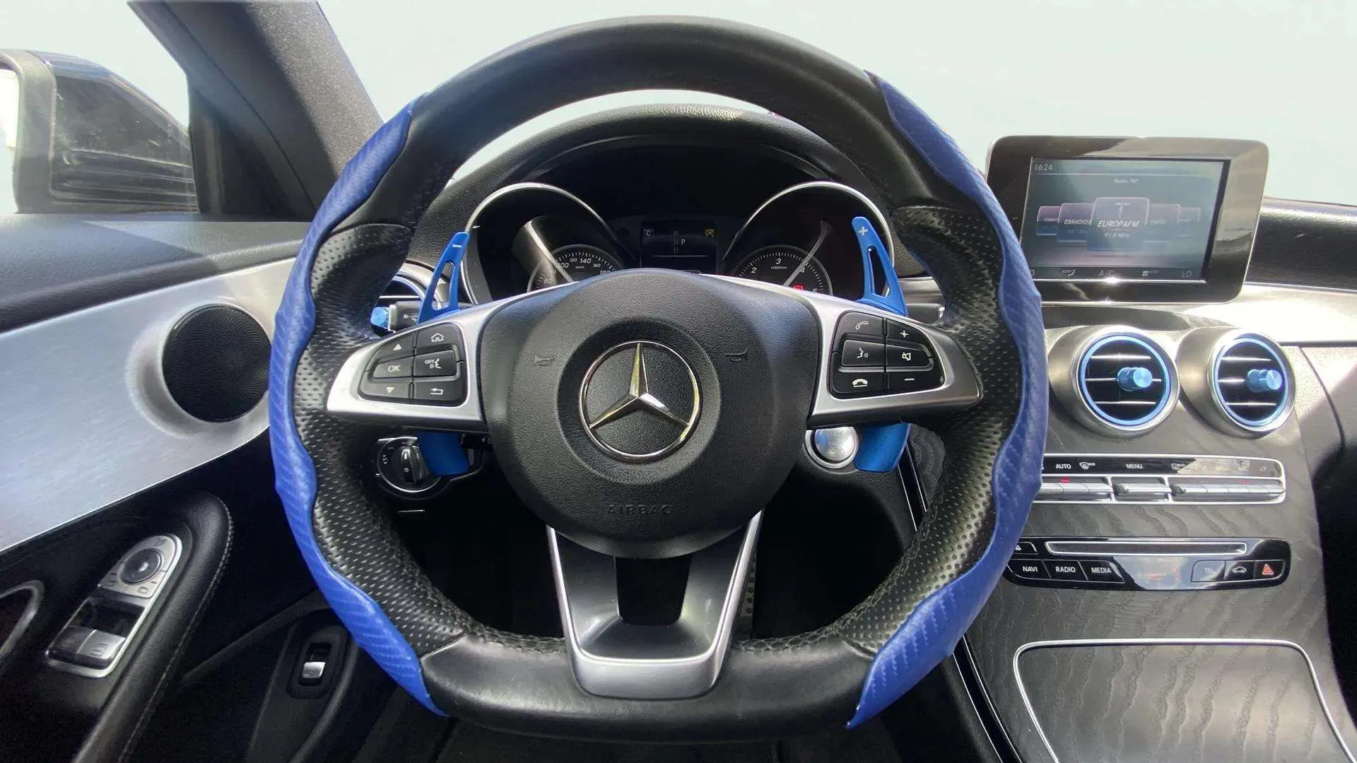 Mercedes-Benz Clase C C Coupé 220 d - foto 11
