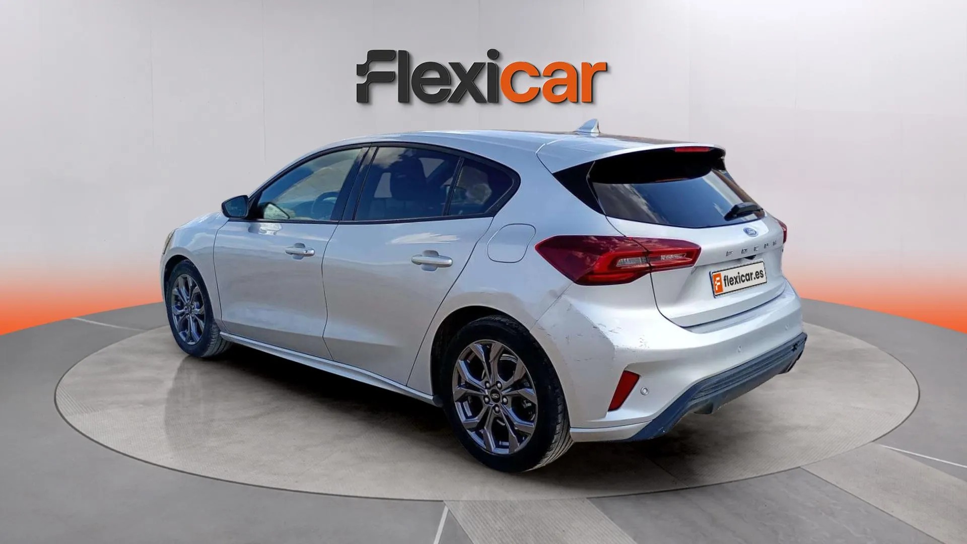 Ford Focus 1.0 EcoBoost MHEV ST-Line - foto 5