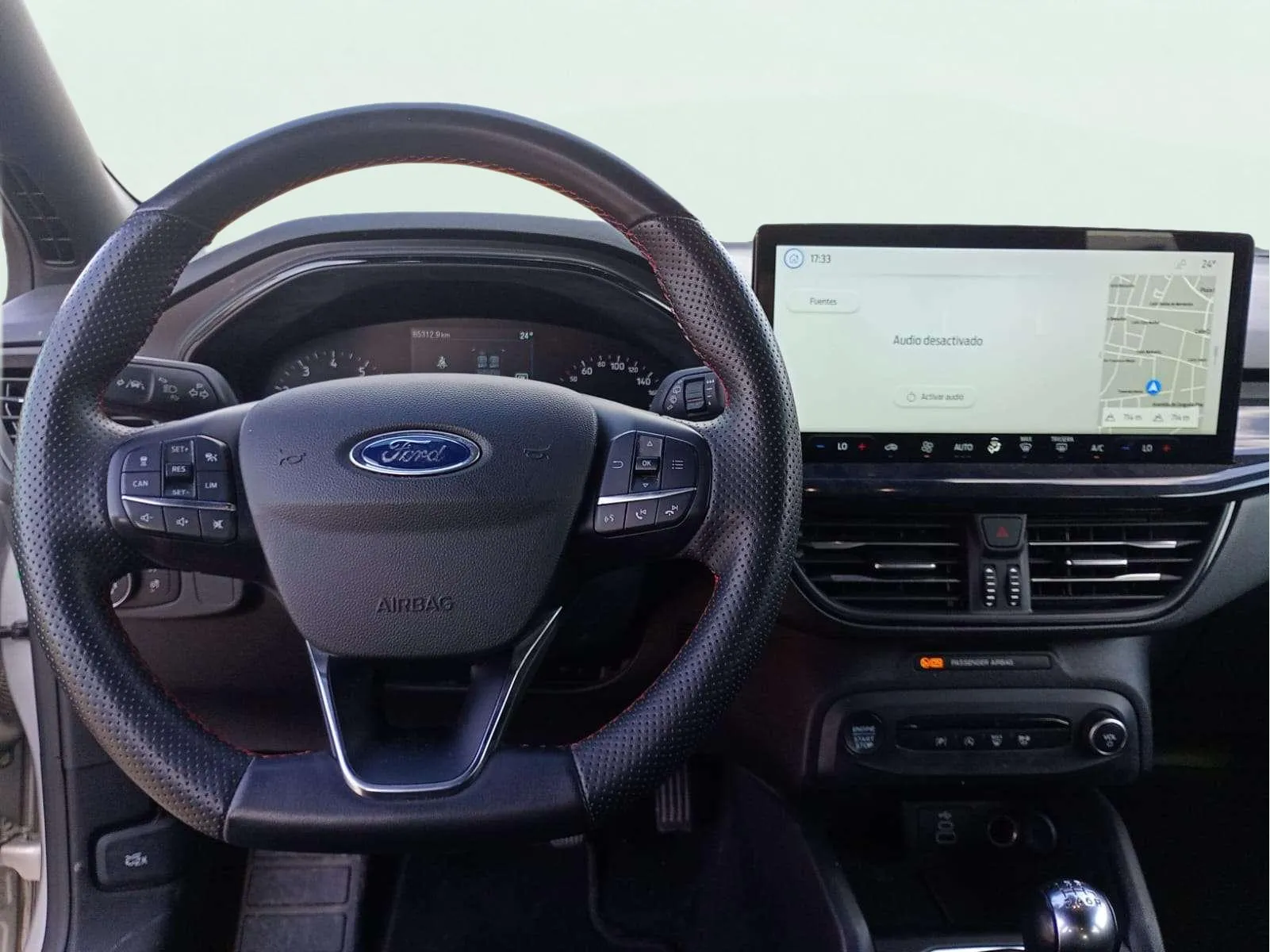 Ford Focus 1.0 EcoBoost MHEV ST-Line - foto 12
