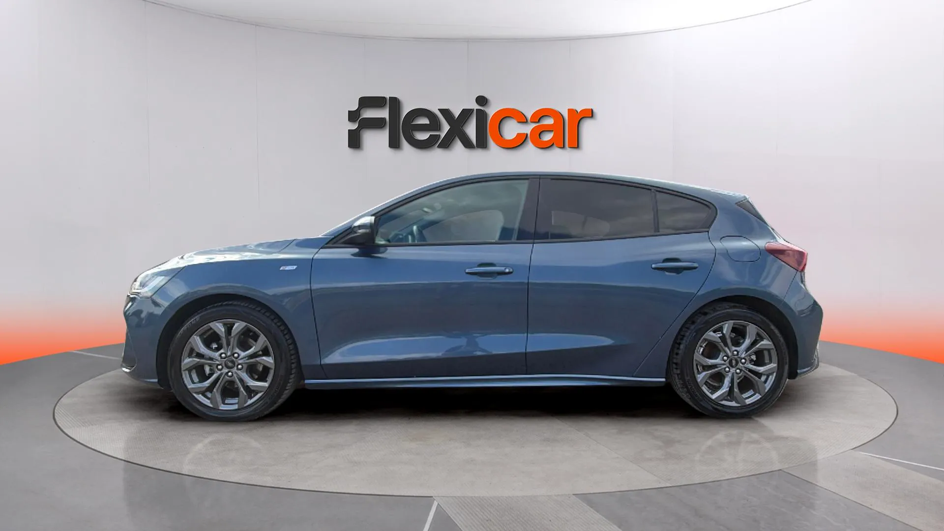 Ford Focus 1.0 EcoBoost MHEV ST-Line Design SIP - foto 5