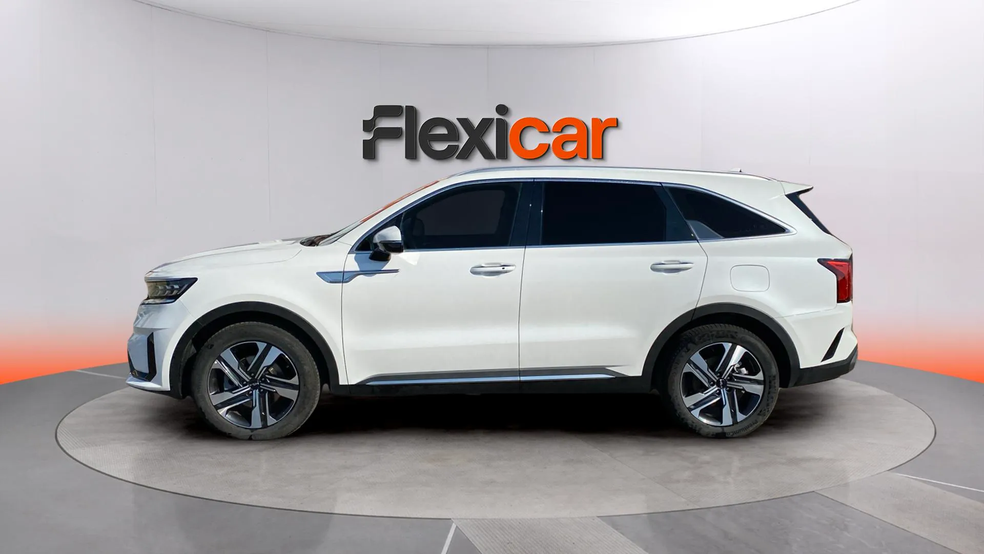 Kia Sorento 1.6 T-GDi PHEV Black Edition 4x4 7 plazas - foto 4