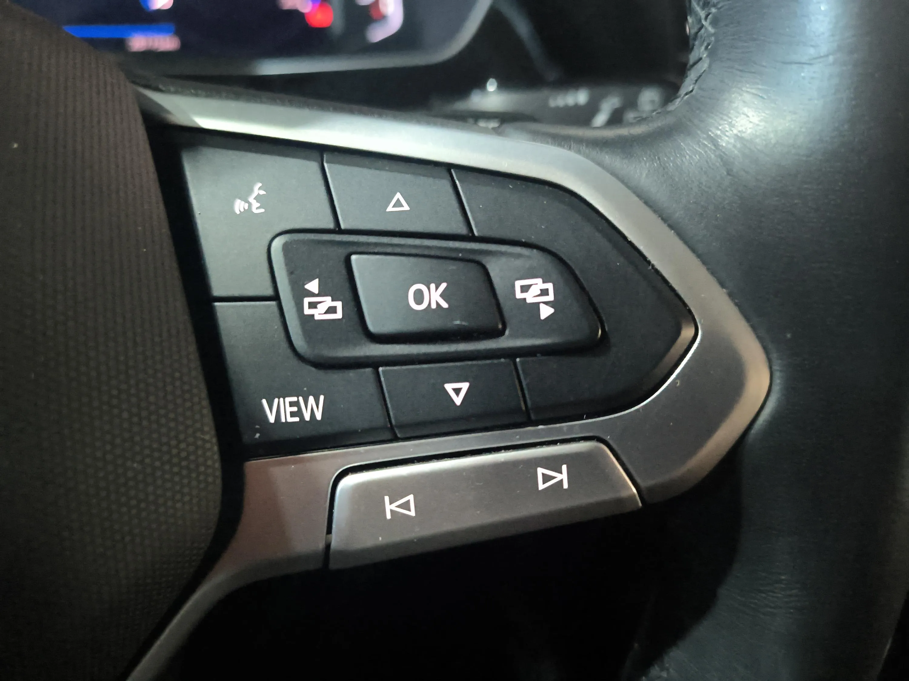 Volkswagen T-Cross Sport 1.5 TSI DSG - foto 22