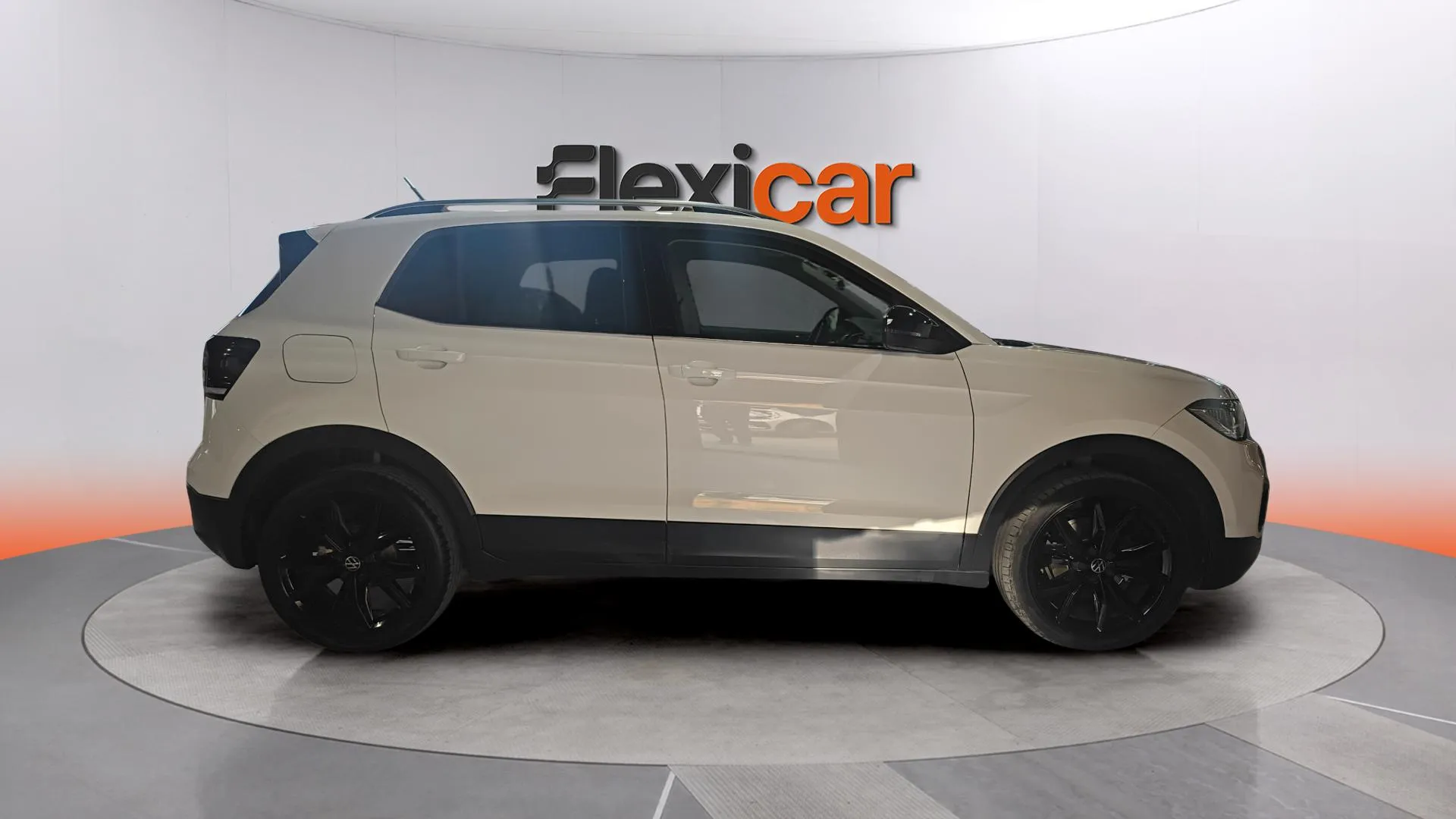 Volkswagen T-Cross Sport 1.5 TSI DSG - foto 8