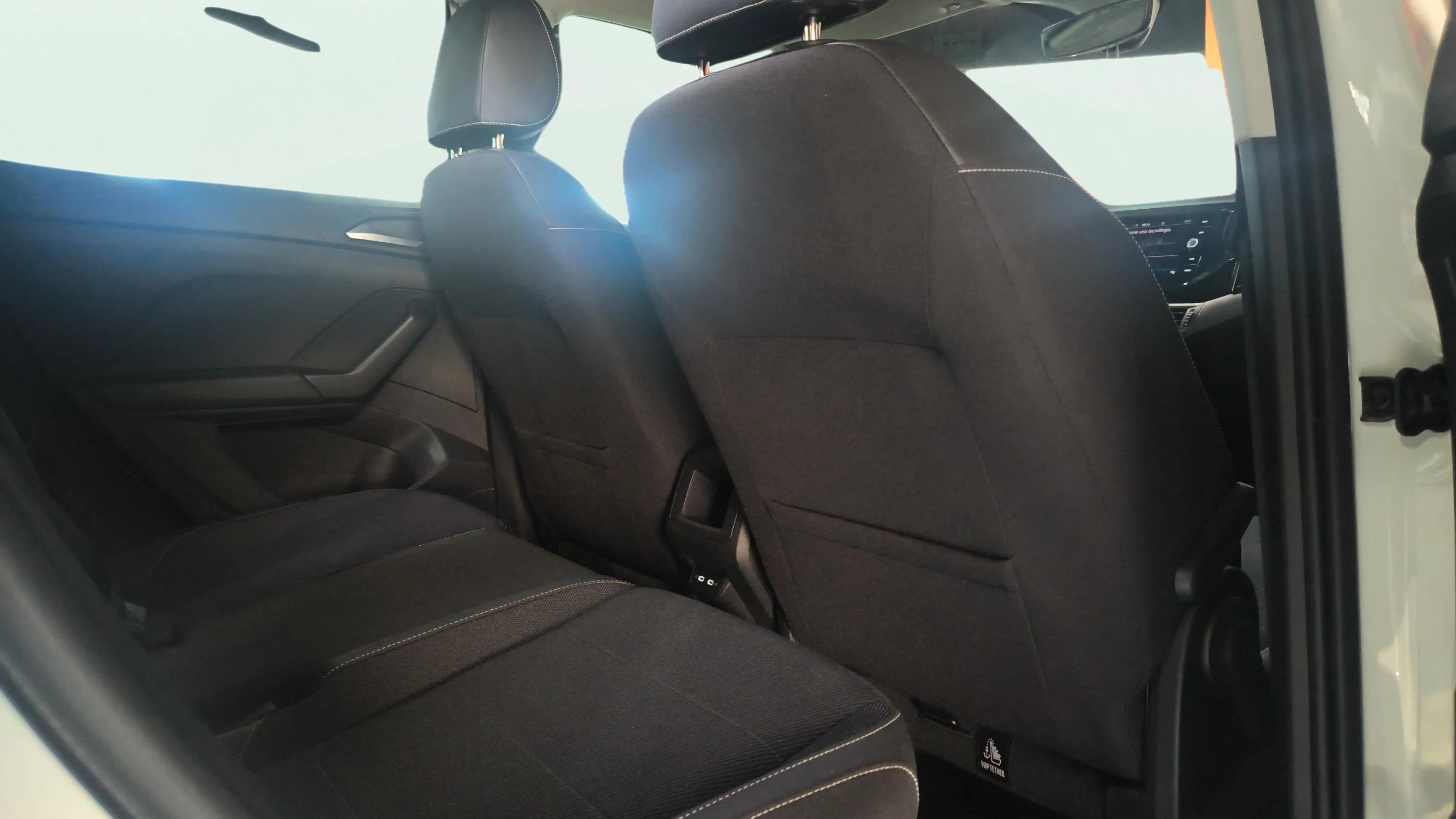Volkswagen T-Cross Sport 1.5 TSI DSG - foto 14