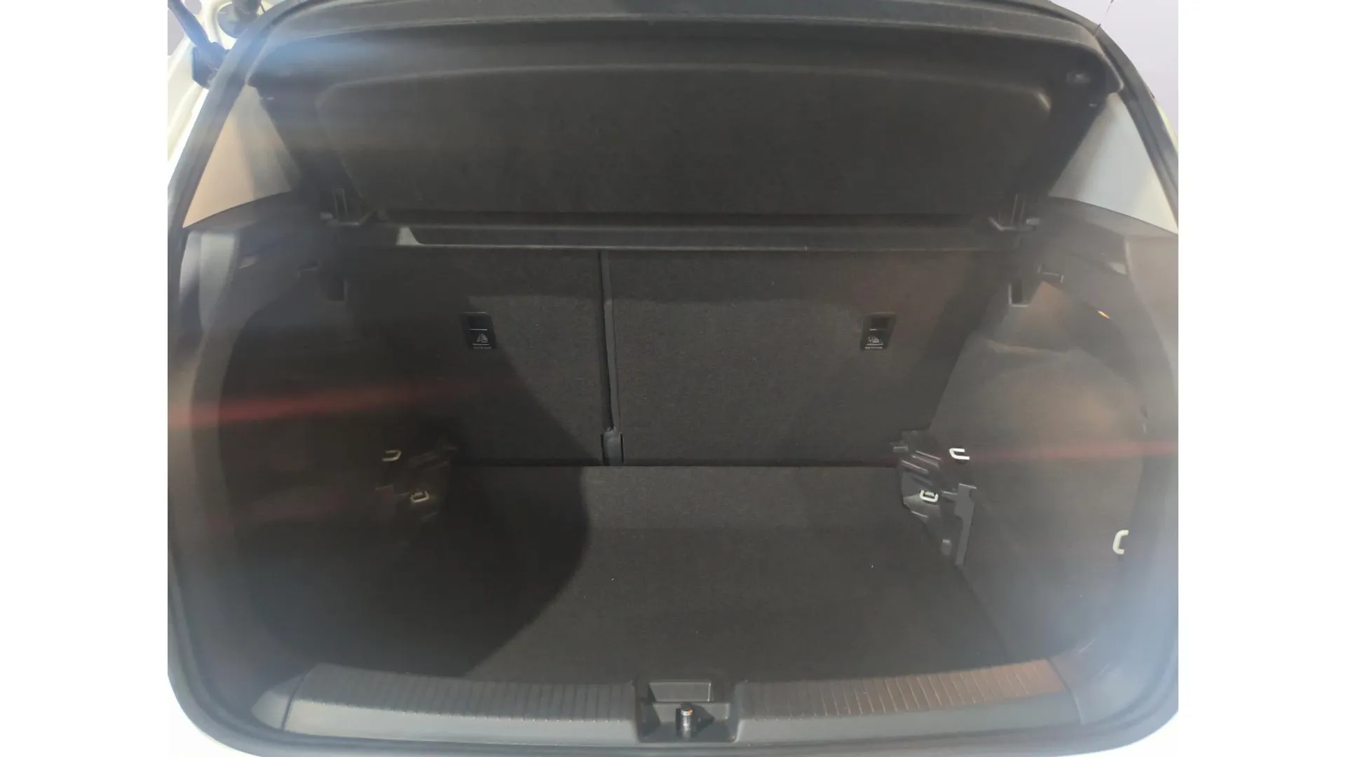 Volkswagen T-Cross Sport 1.5 TSI DSG - foto 16