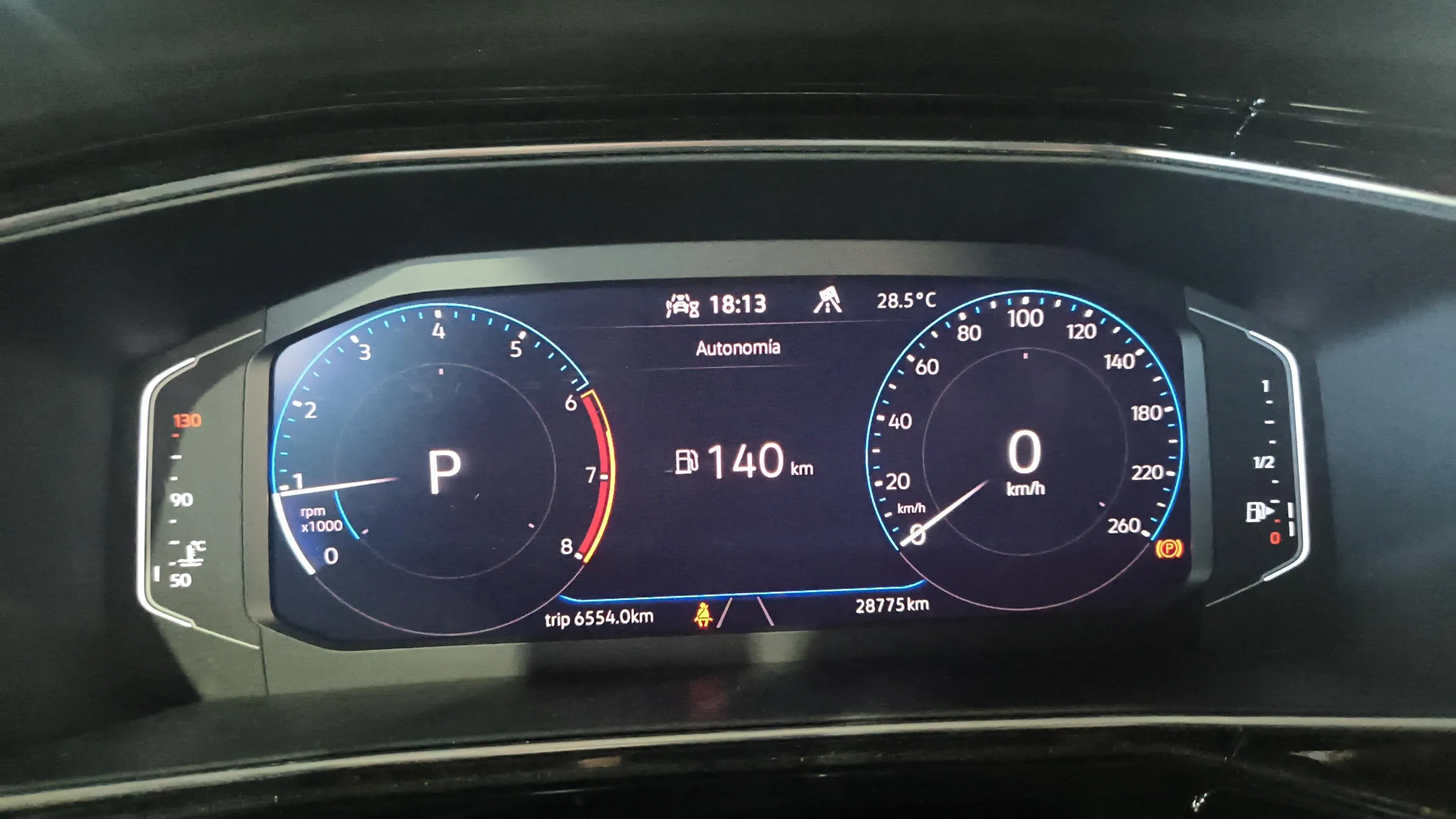 Volkswagen T-Cross Sport 1.5 TSI DSG - foto 12