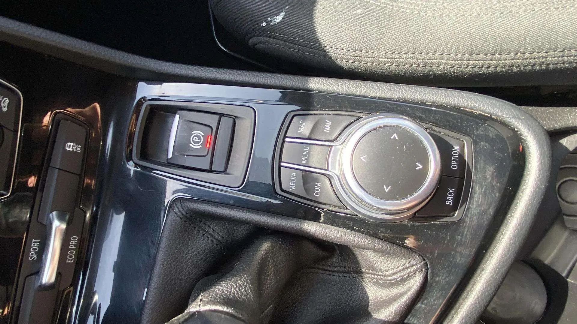BMW Serie 2 Gran Tourer 216d - foto 28