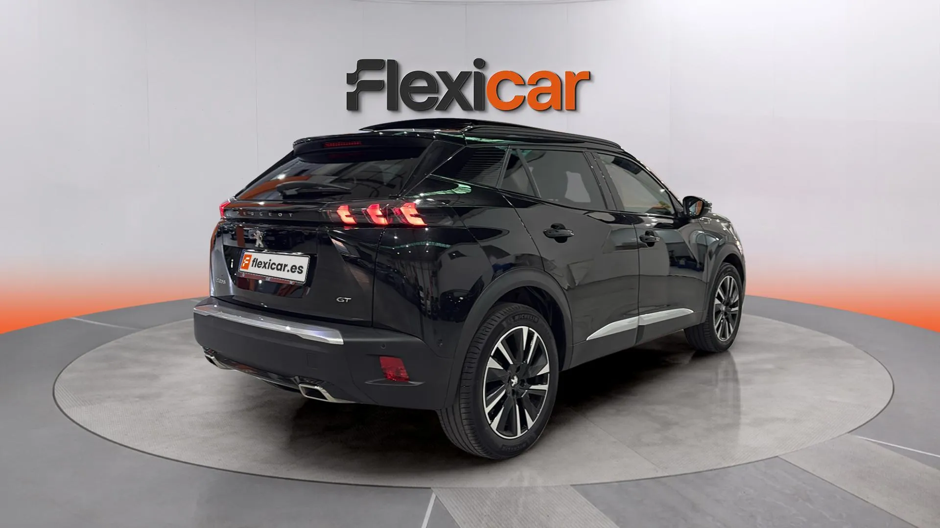 Peugeot 2008 GT Pack PureTech 130 EAT8 - foto 7