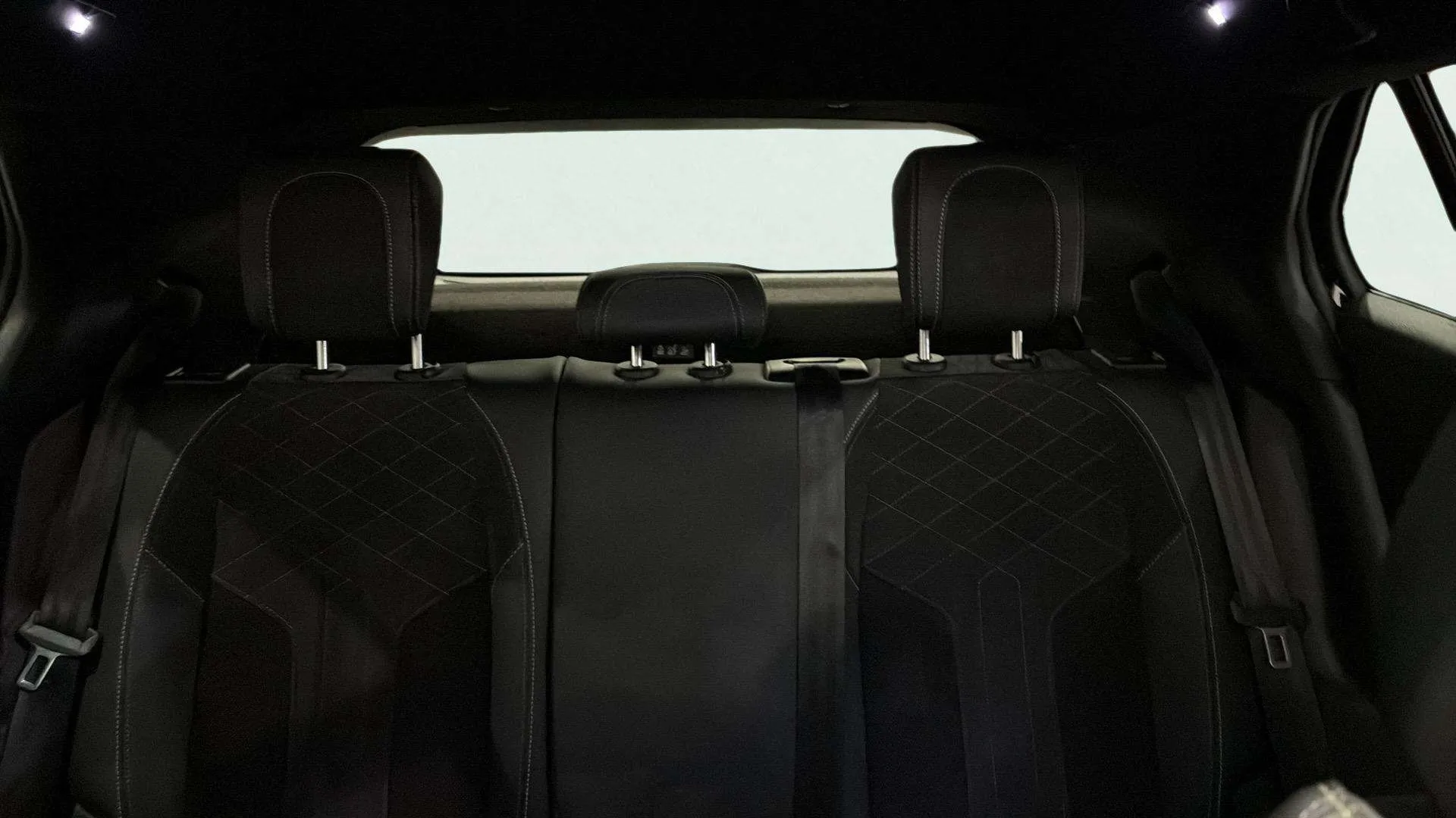 Peugeot 2008 GT Pack PureTech 130 EAT8 - foto 15