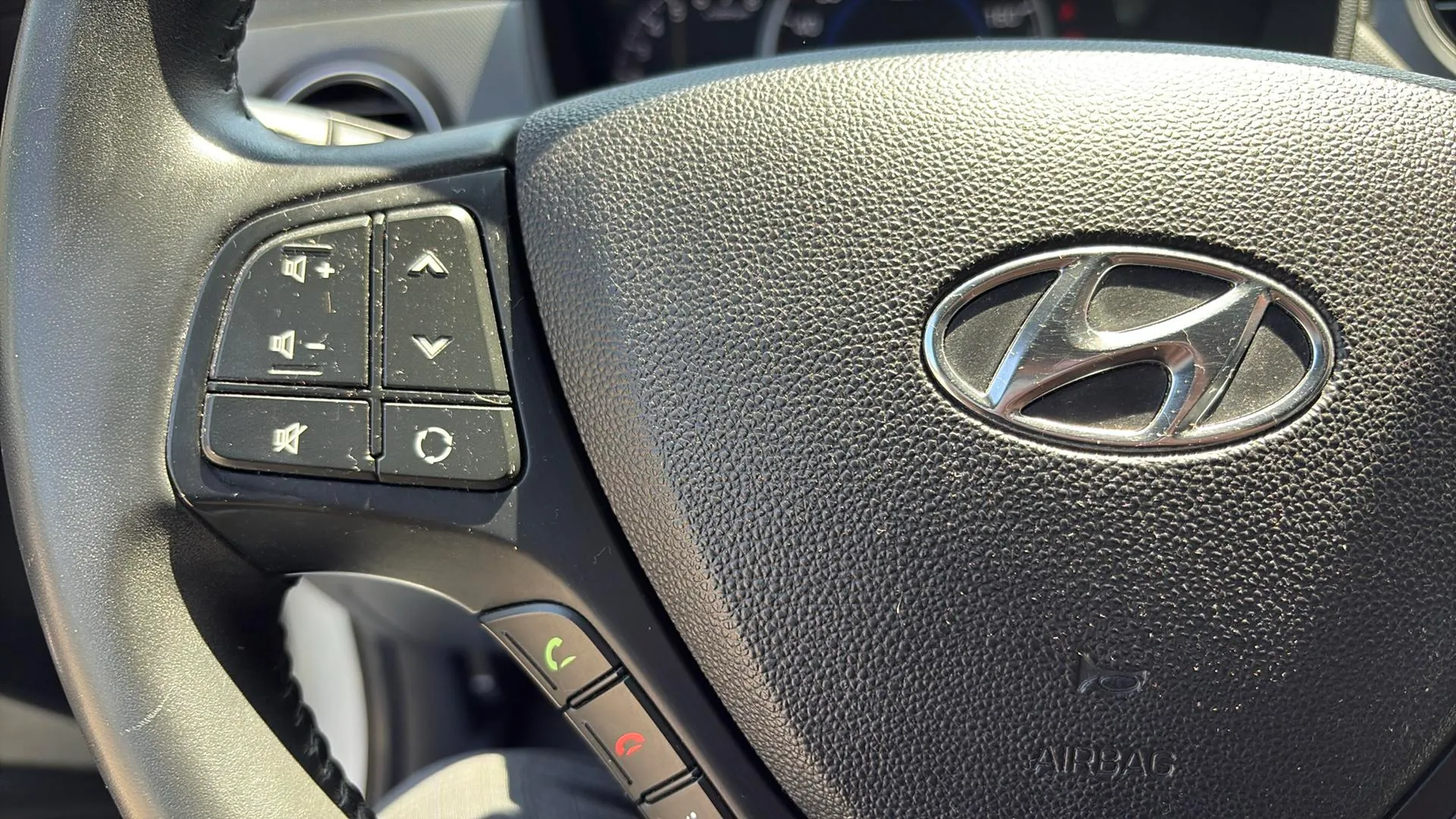 Hyundai i10 1.0 Go! - foto 11