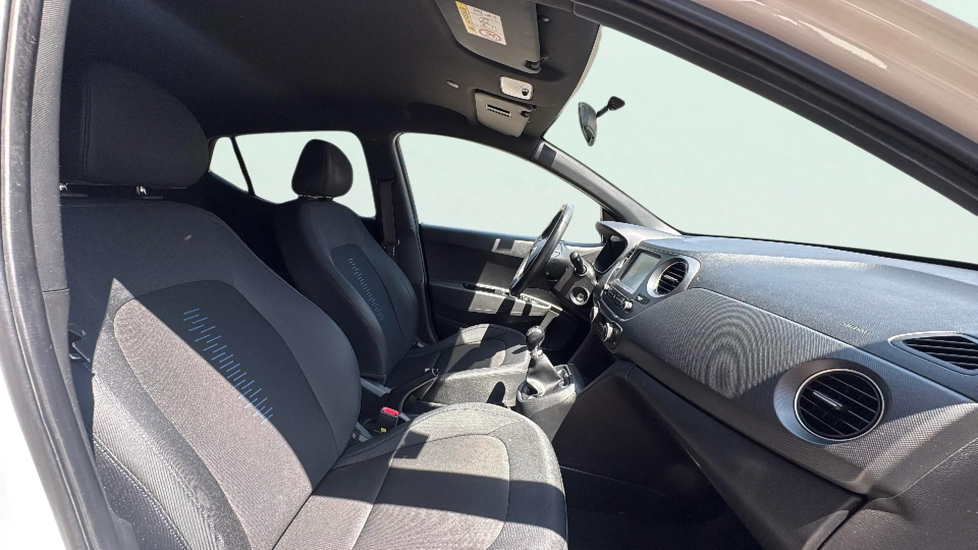 Hyundai i10 1.0 Go! - foto 16