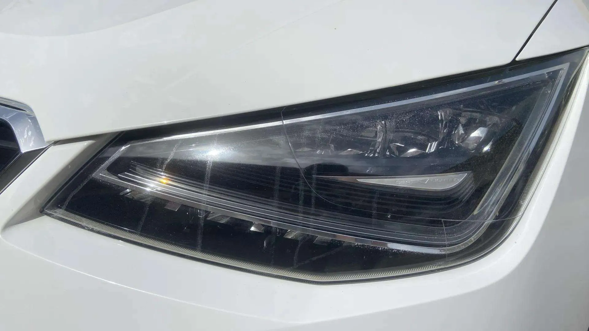 SEAT Arona 1.0 TSI FR - foto 9