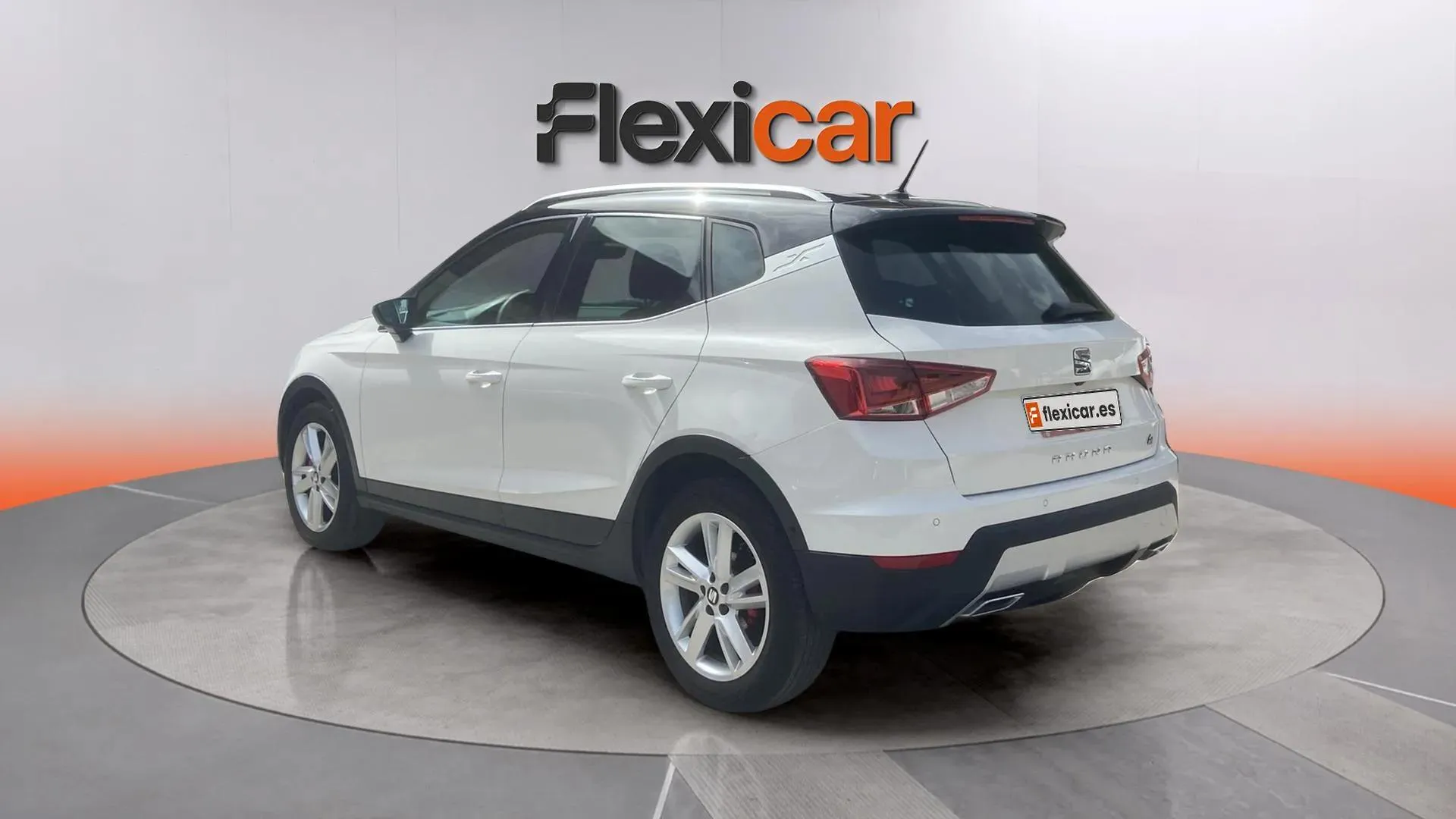 SEAT Arona 1.0 TSI FR - foto 3