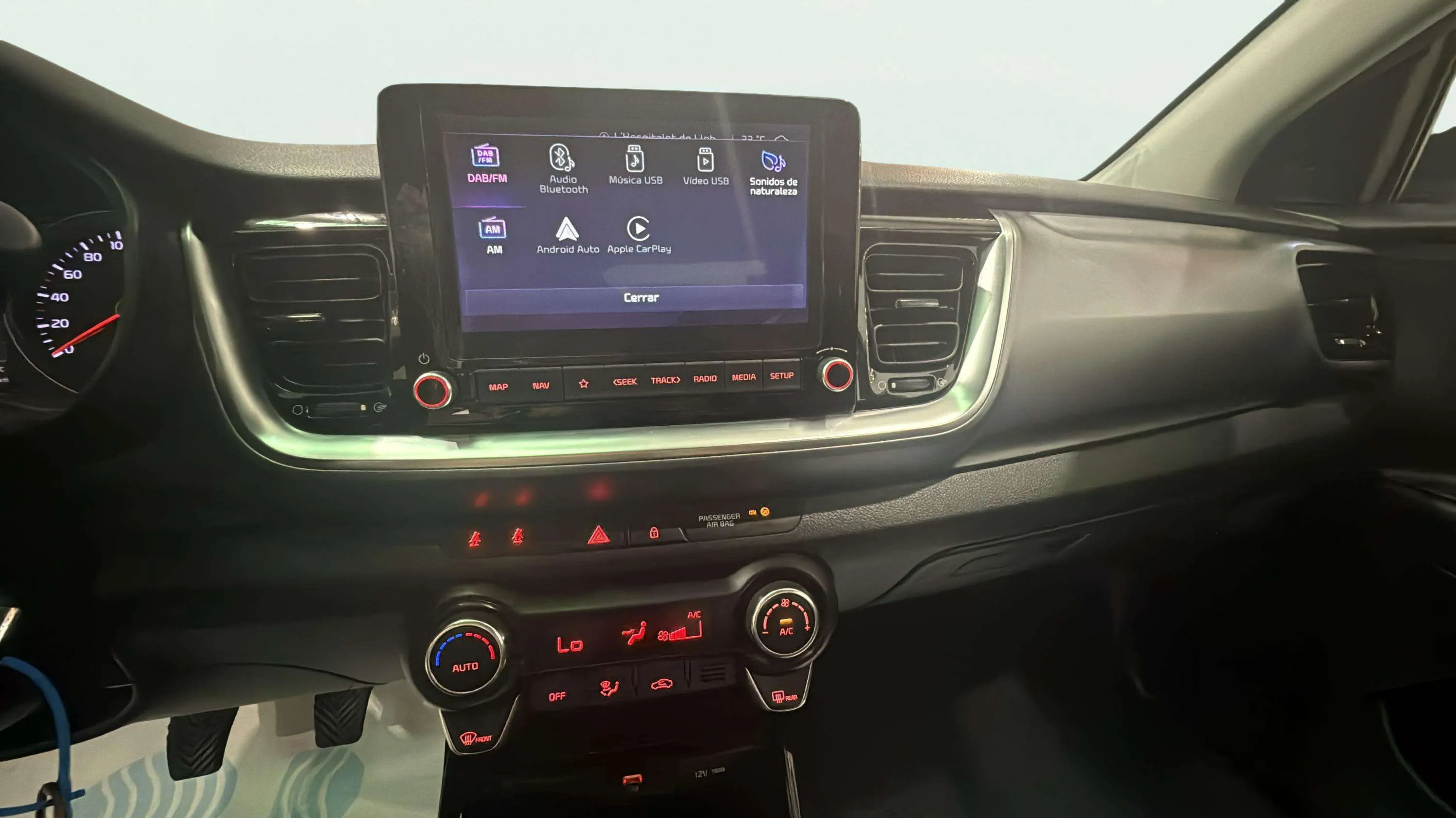 Kia Stonic 1.2 DPi Concept Plus - foto 13