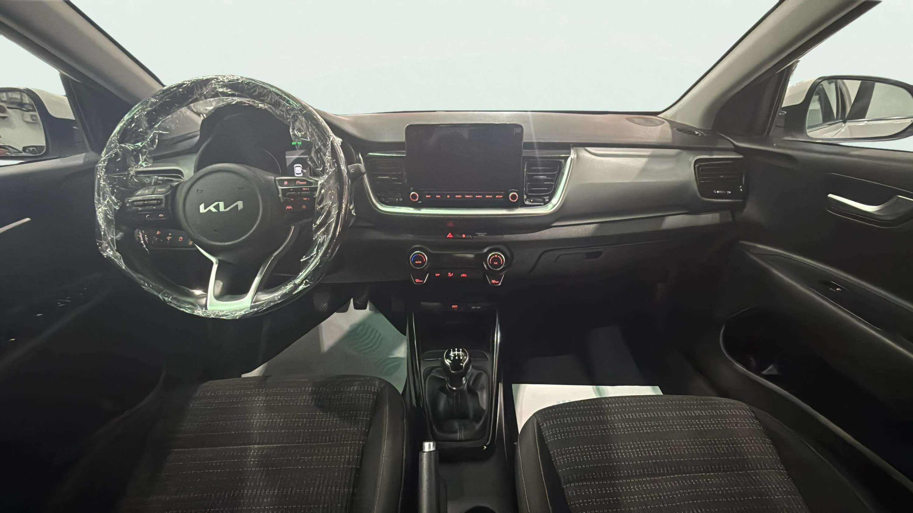 Kia Stonic 1.2 DPi Concept Plus - foto 12