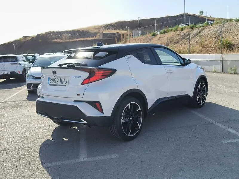Toyota C-HR 2.0 180H GR Sport - foto 6