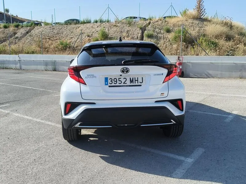 Toyota C-HR 2.0 180H GR Sport - foto 5