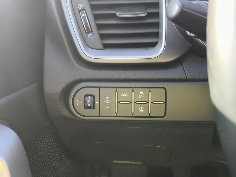 Kia XCeed 1.0 T-GDi Drive - foto 28