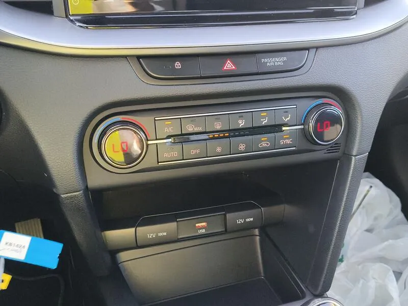 Kia XCeed 1.0 T-GDi Drive - foto 12