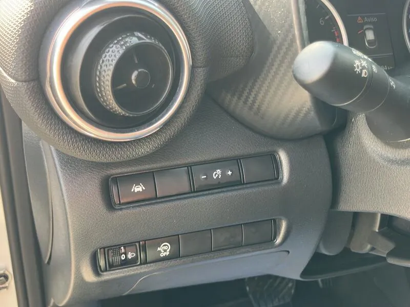 Nissan Juke DIG-T DCT Acenta - foto 36