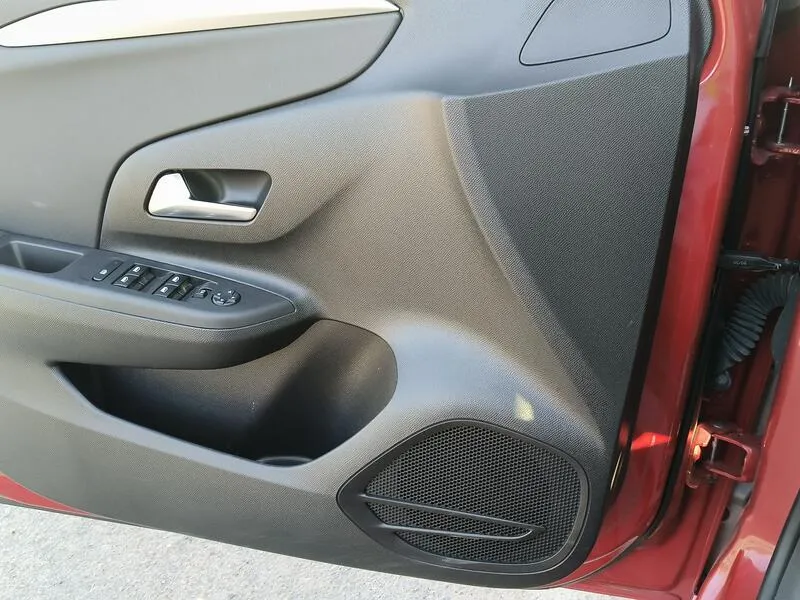 Opel Corsa 1.2T XHL Edition - foto 30