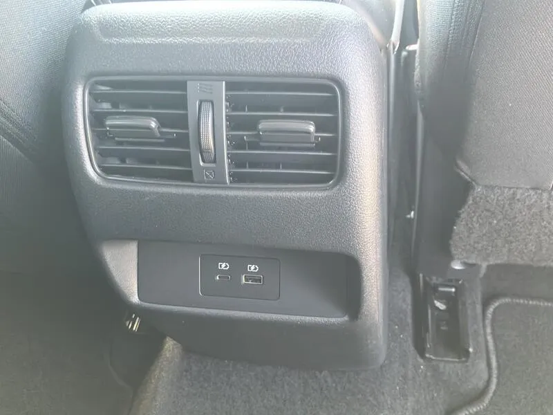 Nissan Qashqai DIG-T N-Style - foto 21