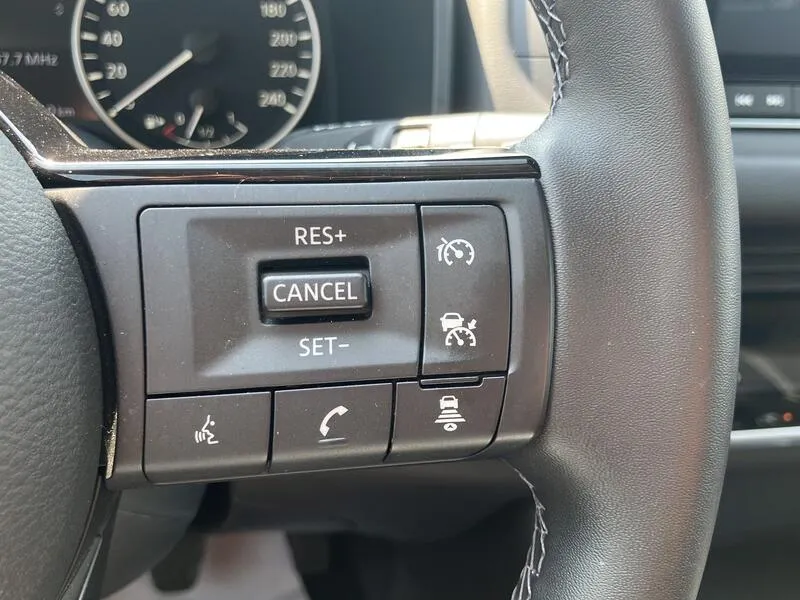 Nissan Qashqai DIG-T N-Style - foto 34