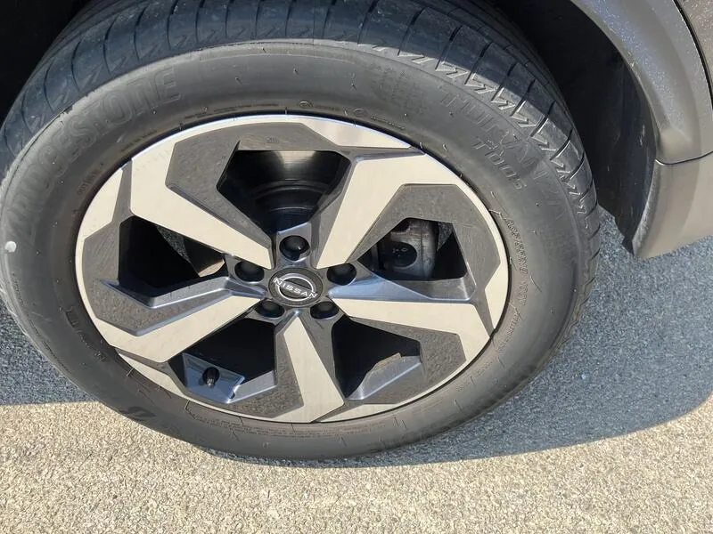 Nissan Qashqai DIG-T N-Style - foto 27