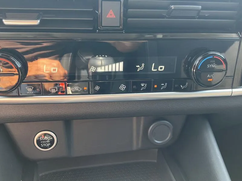 Nissan Qashqai DIG-T N-Style - foto 39