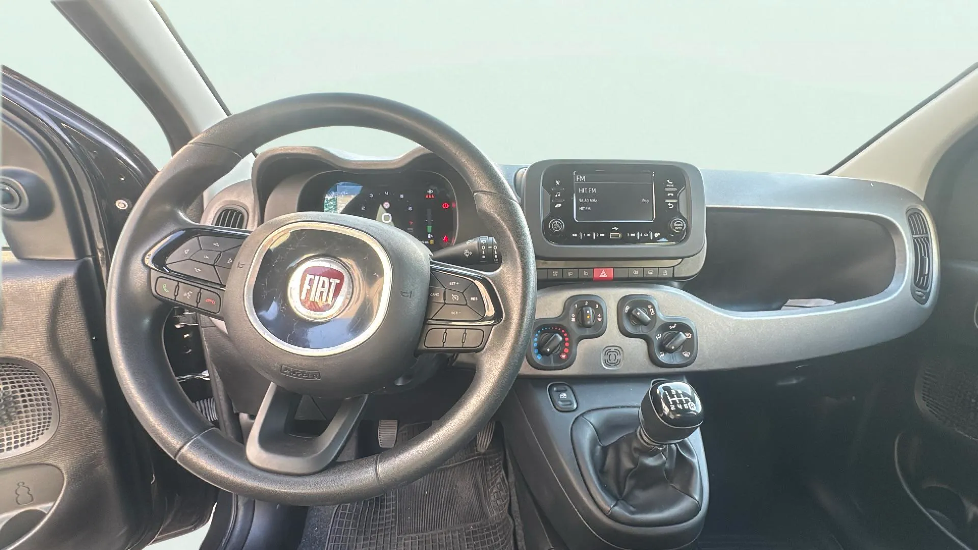Fiat Panda 1.0 Hybrid - foto 12