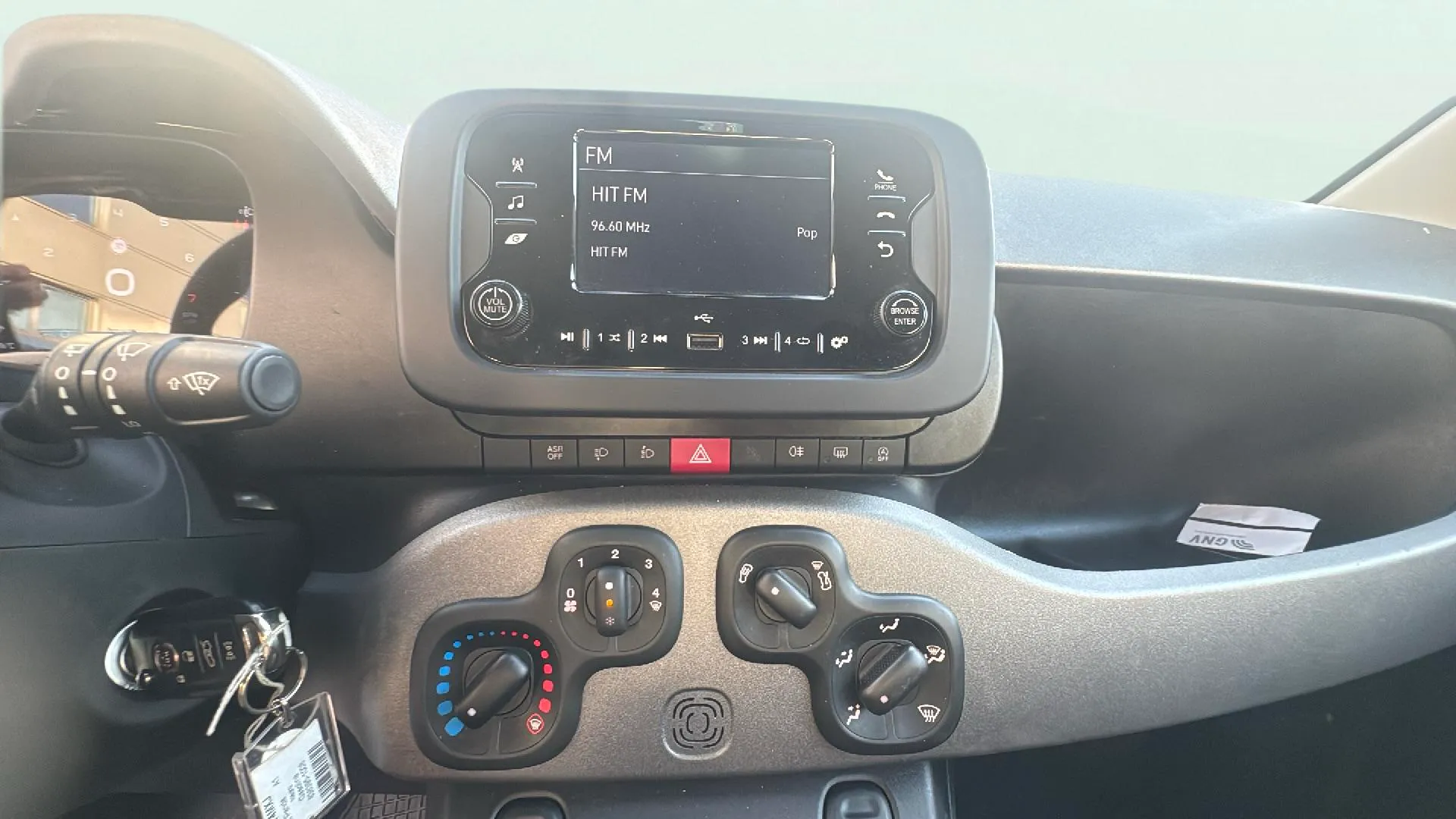Fiat Panda 1.0 Hybrid - foto 13