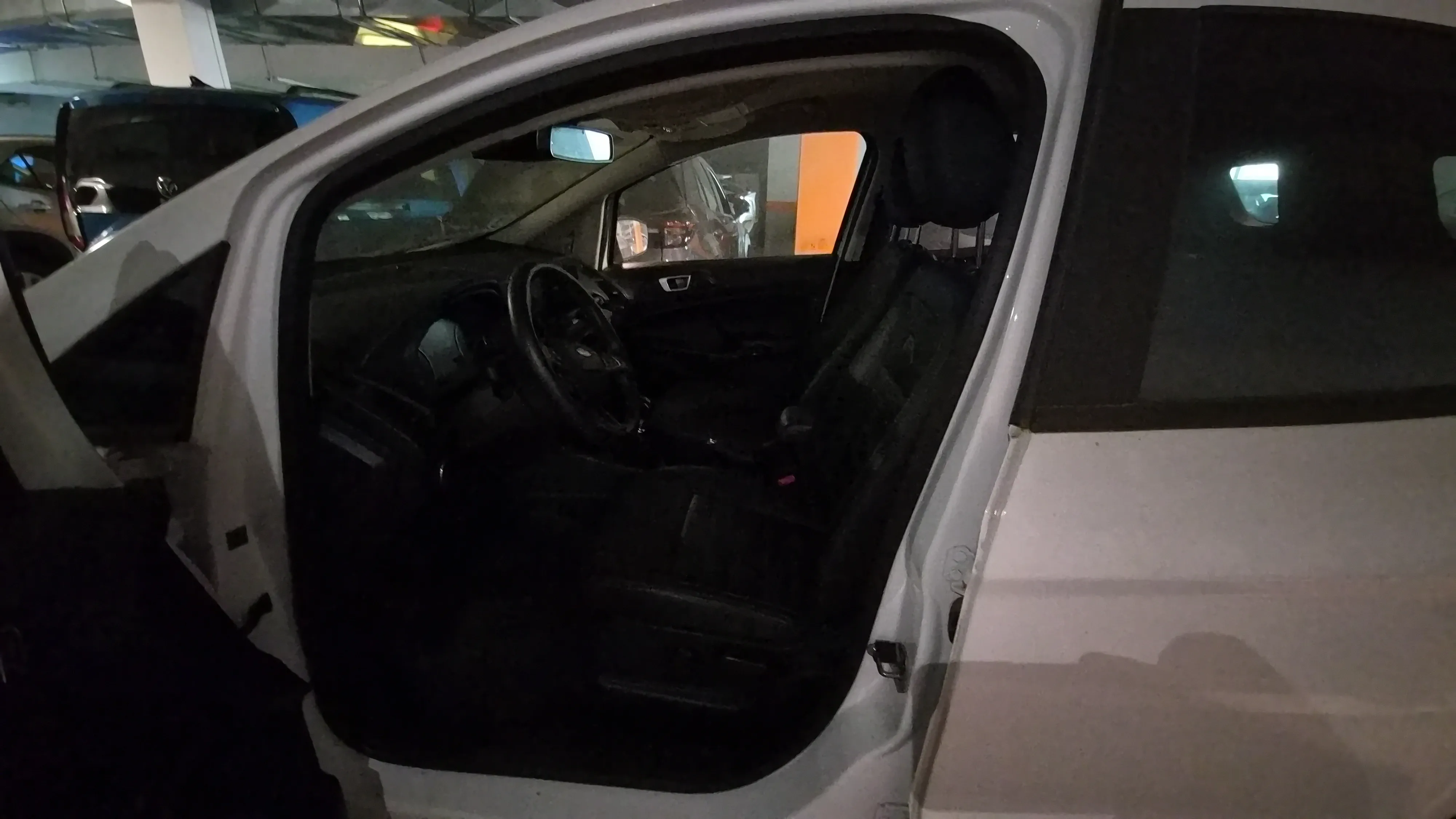 Ford EcoSport 1.0T EcoBoost ST Line - foto 12