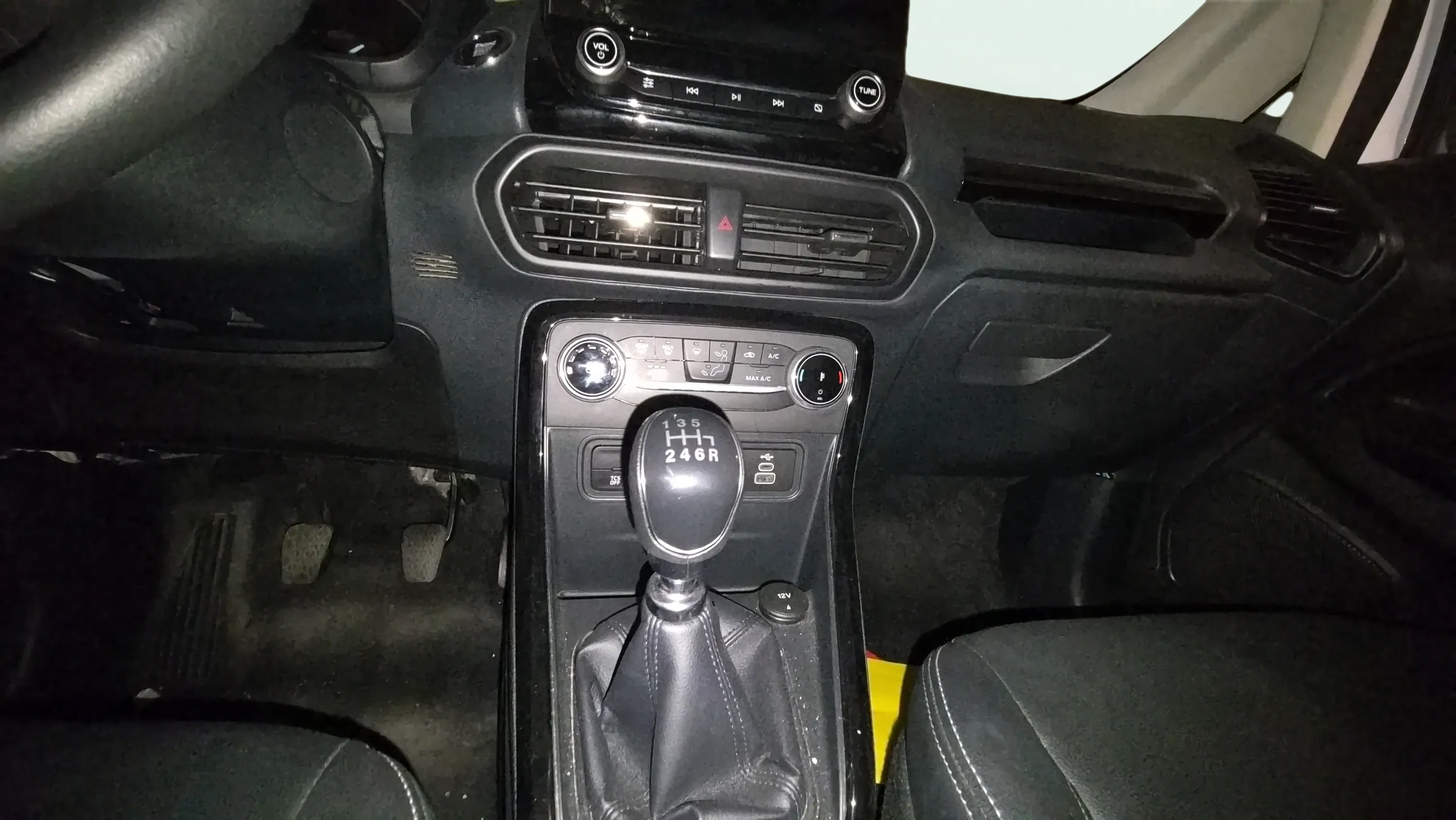 Ford EcoSport 1.0T EcoBoost ST Line - foto 7