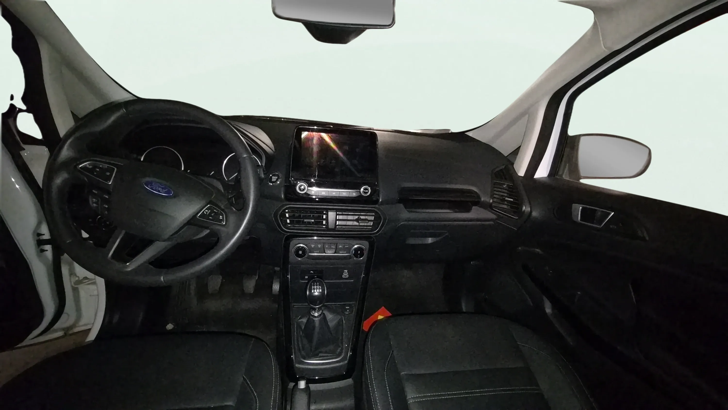 Ford EcoSport 1.0T EcoBoost ST Line - foto 6