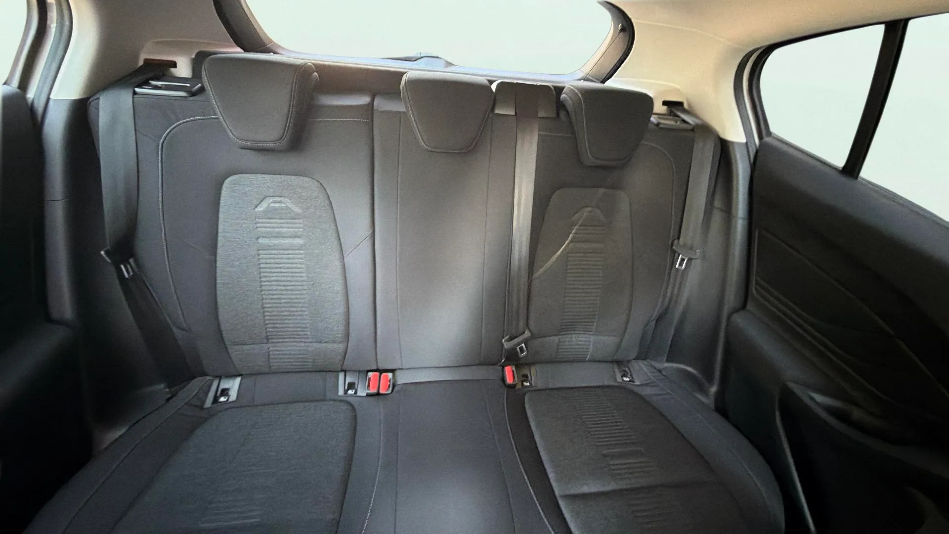 Ford Focus 1.0 EcoBoost Active - foto 15