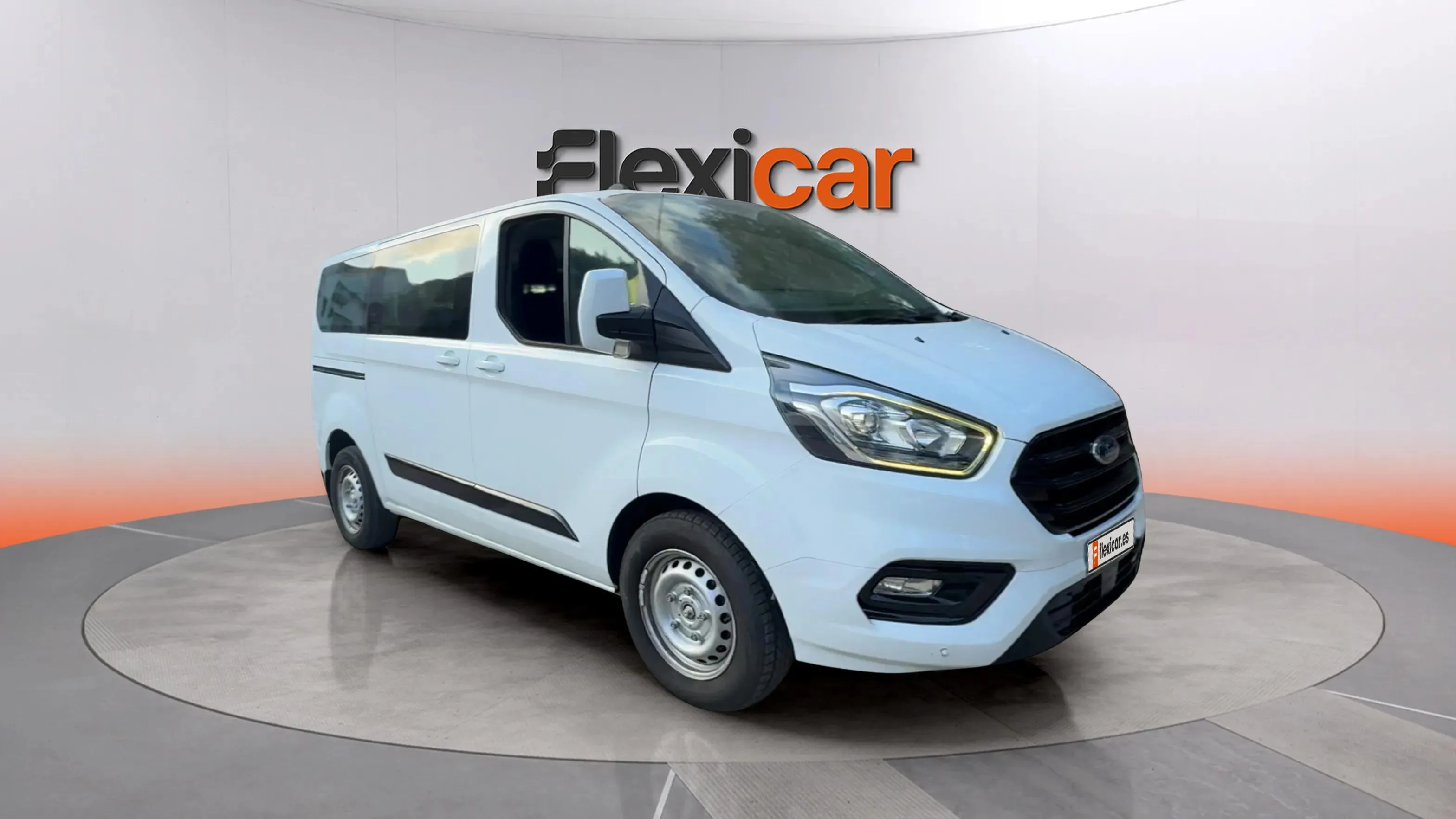 Ford Tourneo Custom 2.0 EcoBlue L1 Titanium