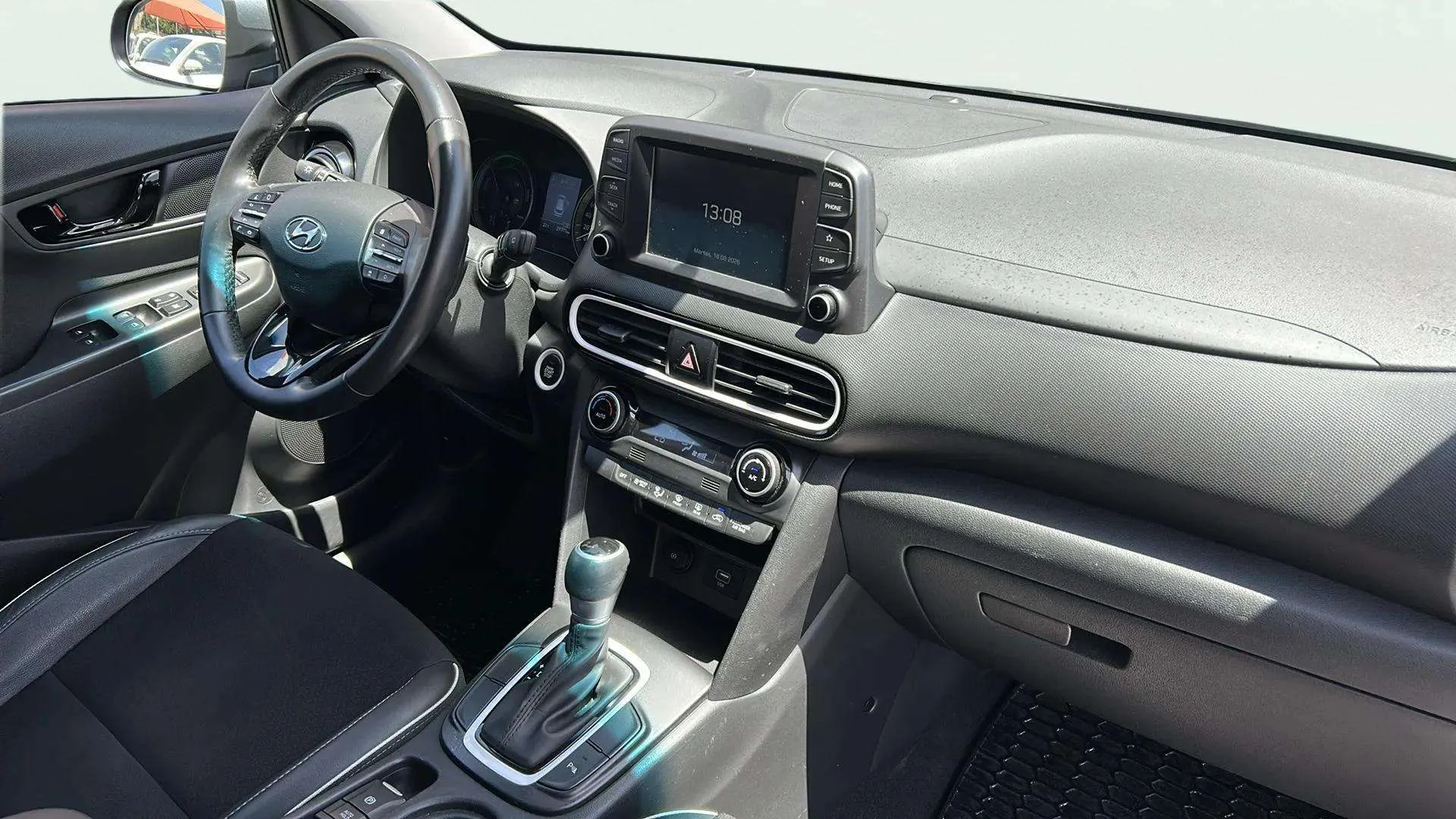 Hyundai Kona 1.6 GDI HEV Klass DCT - foto 18