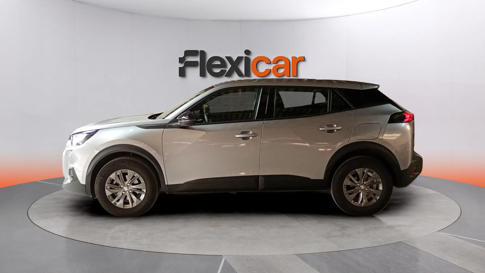 Peugeot 2008 Active Pack PureTech 130 - foto 5