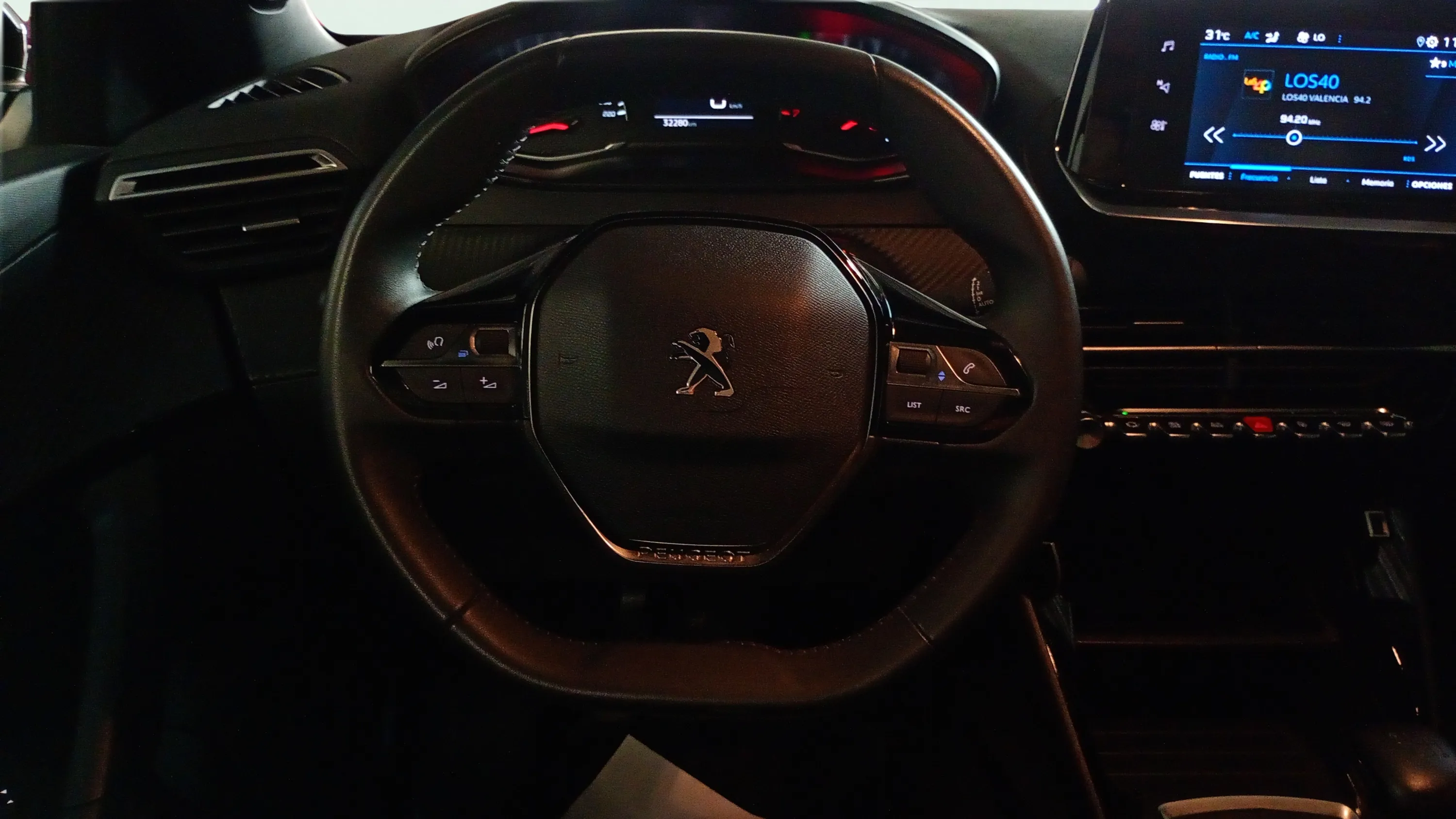 Peugeot 2008 Active Pack PureTech 130 - foto 12
