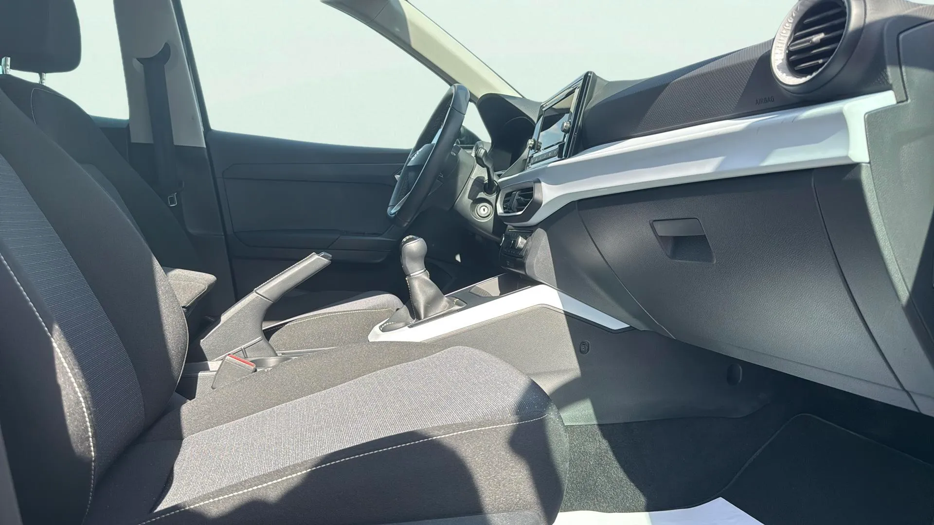 SEAT Arona 1.0 TSI Style XL - foto 14