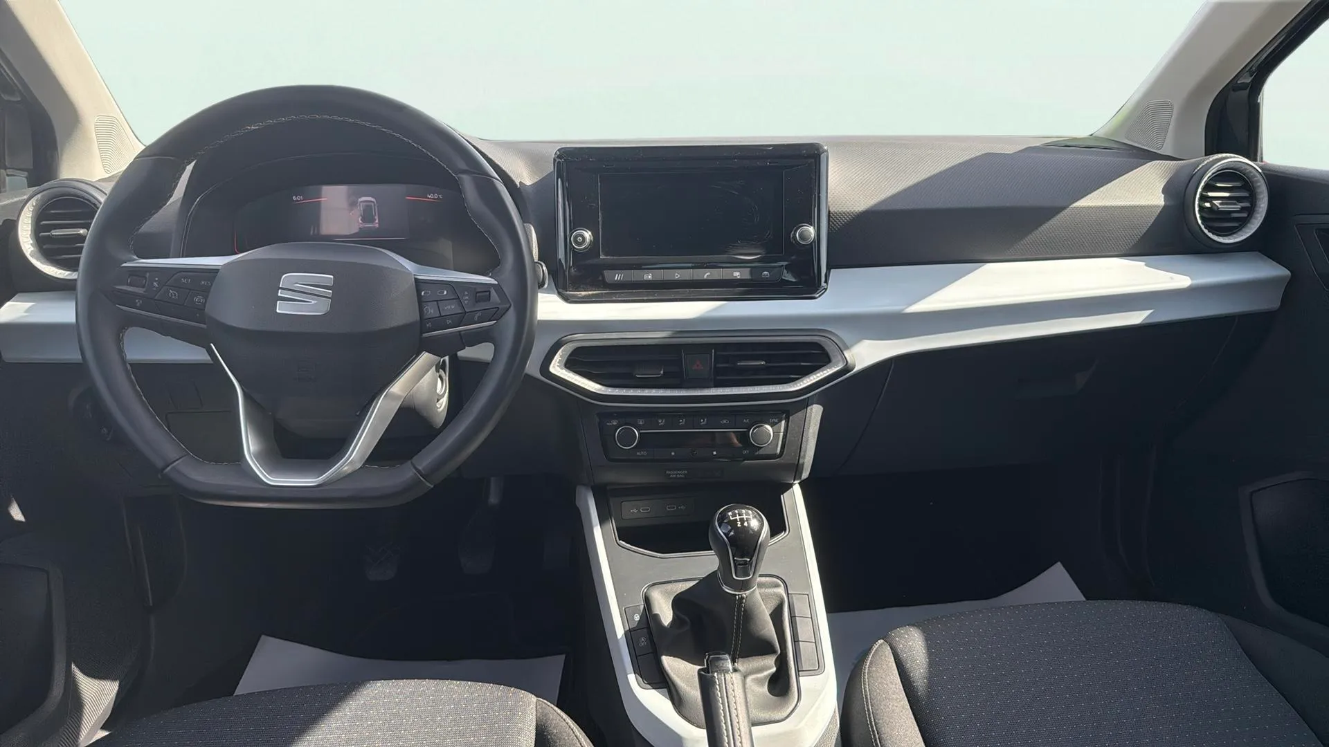 SEAT Arona 1.0 TSI Style XL - foto 11