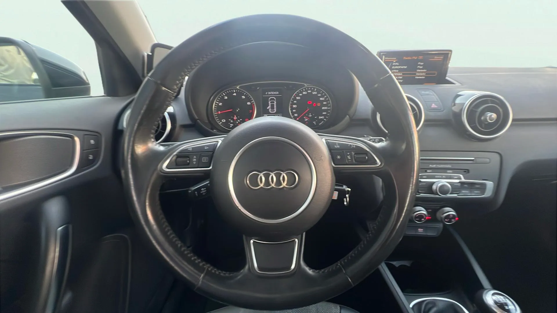 Audi A1 1.4 TFSI Adrenalin2 - foto 12