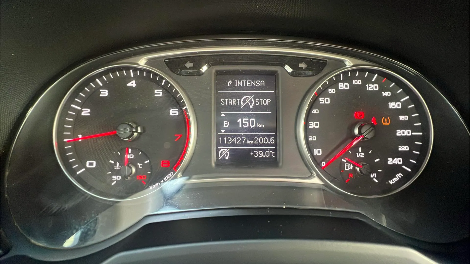 Audi A1 1.4 TFSI Adrenalin2 - foto 14