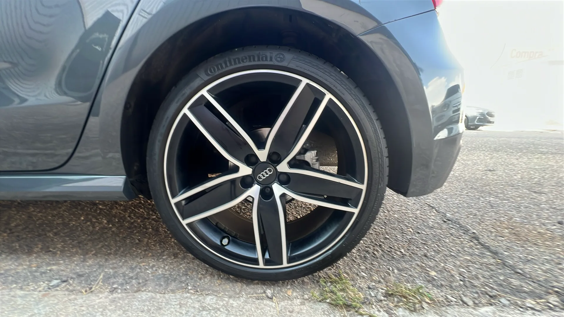 Audi A1 1.4 TFSI Adrenalin2 - foto 17